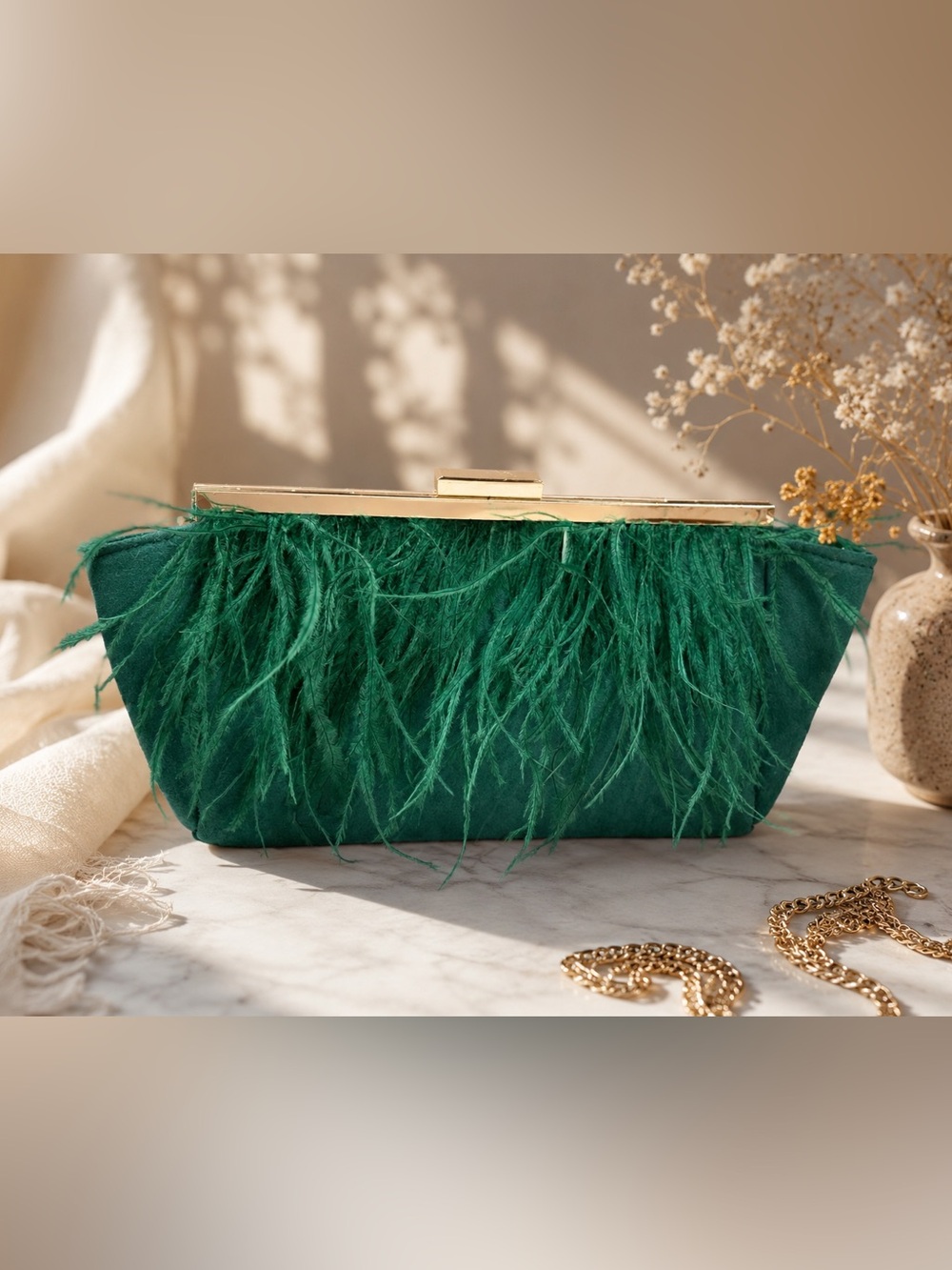 Emerald Feather Clutch/crossbody w/ kisslock Gold Frame